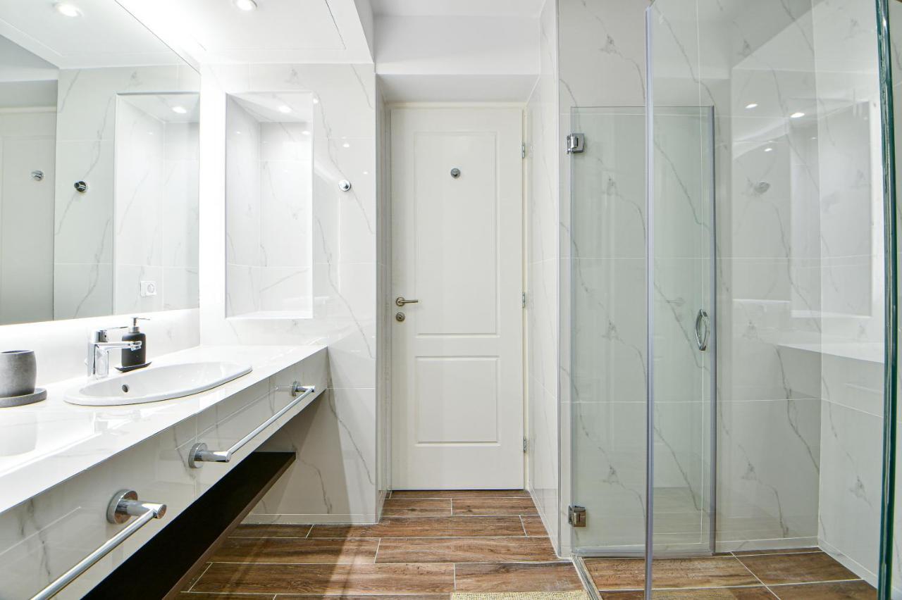 Boutique40 Luxury Apartment Atena Exterior foto